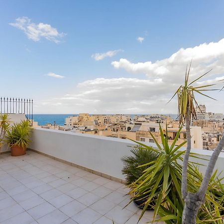 Stunning - Seaview Penthouse 3-Bed + Parking Apartment Sliema Ngoại thất bức ảnh